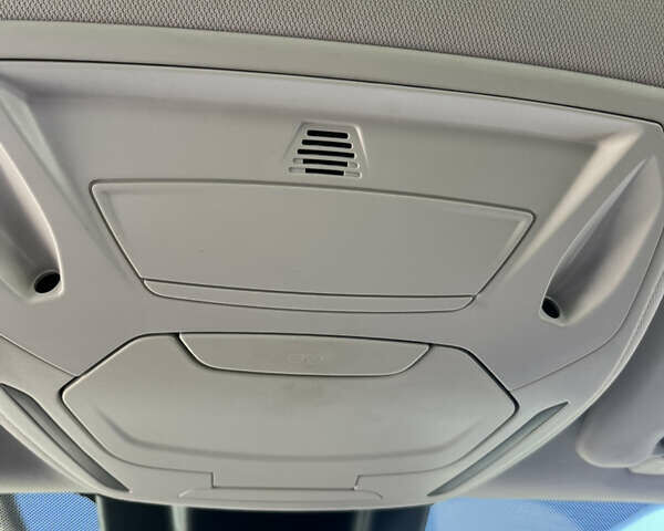 Червоний Форд Фокус, об'ємом двигуна 1.6 л та пробігом 258 тис. км за 9100 $, фото 10 на Automoto.ua