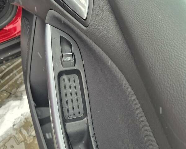 Червоний Форд Фокус, об'ємом двигуна 1.6 л та пробігом 235 тис. км за 6999 $, фото 50 на Automoto.ua