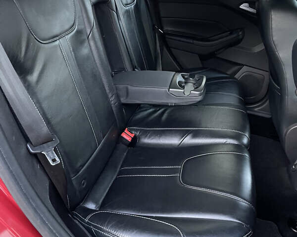 Красный Форд Фокус, объемом двигателя 1.6 л и пробегом 207 тыс. км за 8999 $, фото 35 на Automoto.ua