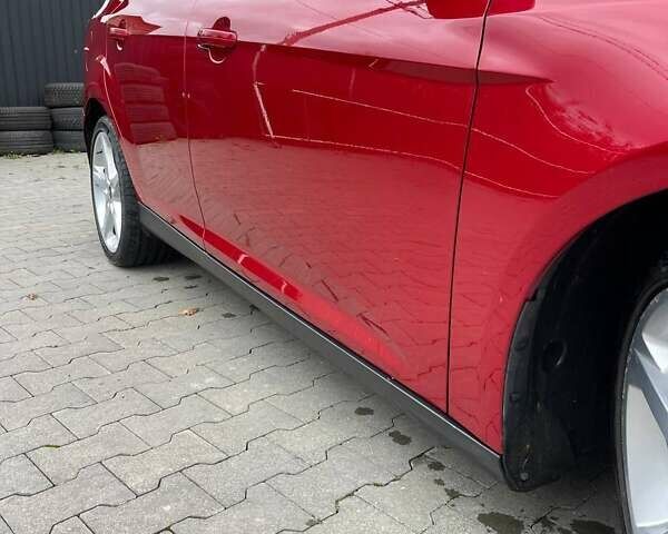 Красный Форд Фокус, объемом двигателя 1.6 л и пробегом 215 тыс. км за 8500 $, фото 14 на Automoto.ua