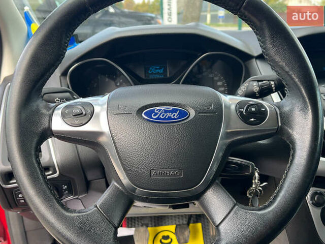 Червоний Форд Фокус, об'ємом двигуна 1.56 л та пробігом 213 тис. км за 7500 $, фото 11 на Automoto.ua