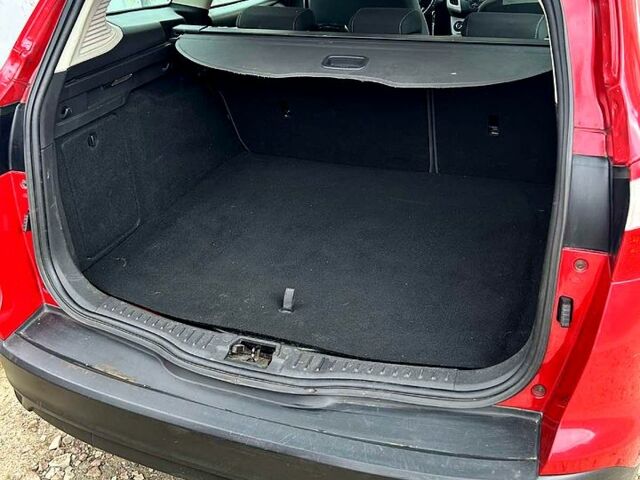 Червоний Форд Фокус, об'ємом двигуна 1 л та пробігом 168 тис. км за 6700 $, фото 10 на Automoto.ua