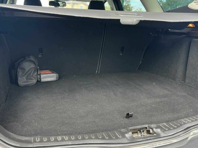 Червоний Форд Фокус, об'ємом двигуна 1.6 л та пробігом 213 тис. км за 7500 $, фото 23 на Automoto.ua