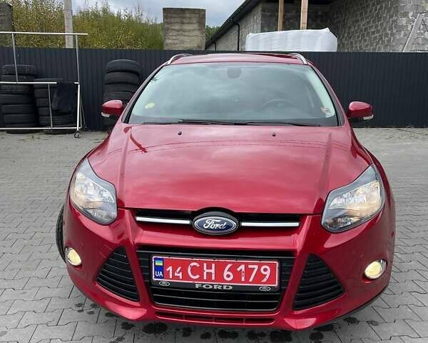 Красный Форд Фокус, объемом двигателя 1.6 л и пробегом 215 тыс. км за 8500 $, фото 7 на Automoto.ua