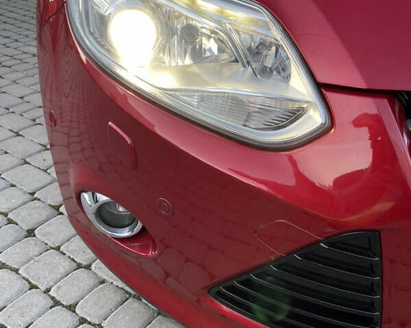 Красный Форд Фокус, объемом двигателя 1.6 л и пробегом 207 тыс. км за 8999 $, фото 12 на Automoto.ua