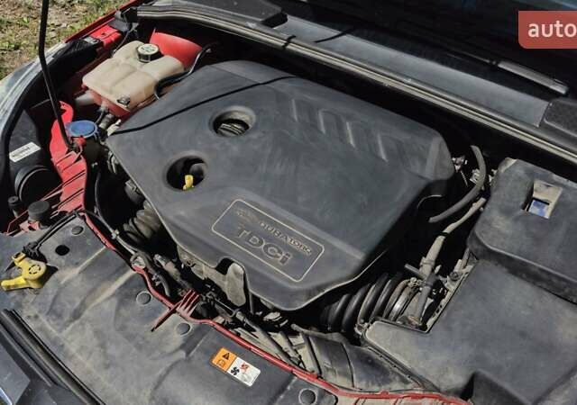 Красный Форд Фокус, объемом двигателя 1.6 л и пробегом 307 тыс. км за 7500 $, фото 20 на Automoto.ua