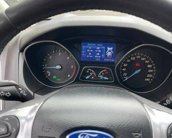 Красный Форд Фокус, объемом двигателя 1.6 л и пробегом 215 тыс. км за 8500 $, фото 17 на Automoto.ua