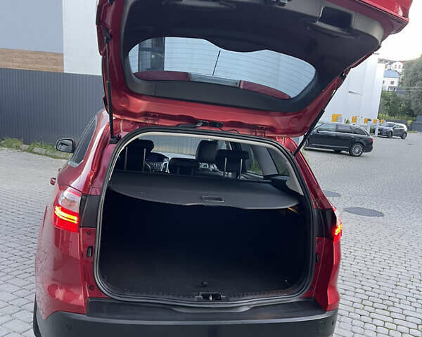 Красный Форд Фокус, объемом двигателя 1.6 л и пробегом 207 тыс. км за 8600 $, фото 30 на Automoto.ua