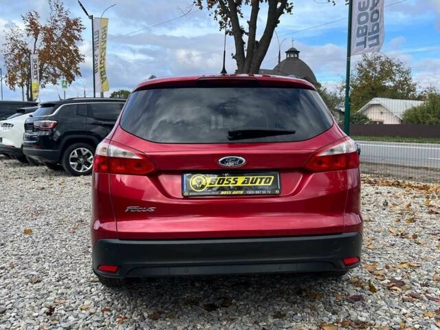 Червоний Форд Фокус, об'ємом двигуна 1.6 л та пробігом 213 тис. км за 7500 $, фото 5 на Automoto.ua