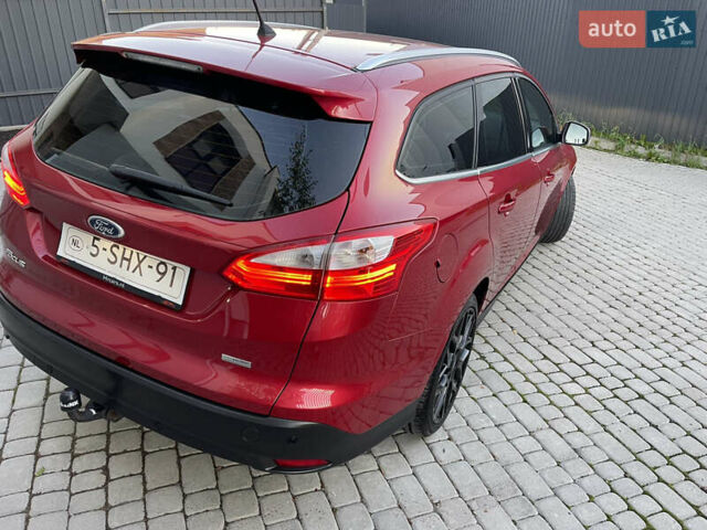 Красный Форд Фокус, объемом двигателя 1.6 л и пробегом 207 тыс. км за 9200 $, фото 7 на Automoto.ua
