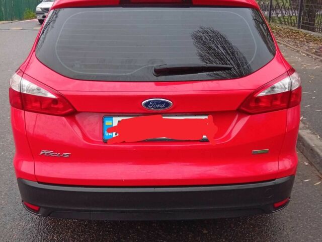 Красный Форд Фокус, объемом двигателя 1 л и пробегом 149 тыс. км за 6200 $, фото 9 на Automoto.ua