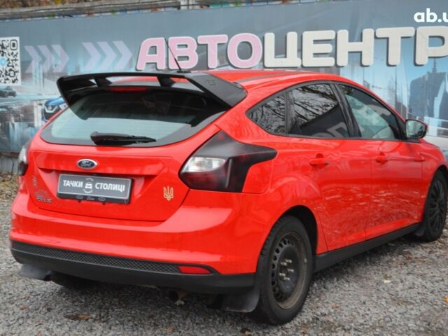 Красный Форд Фокус, объемом двигателя 0 л и пробегом 189 тыс. км за 8500 $, фото 3 на Automoto.ua