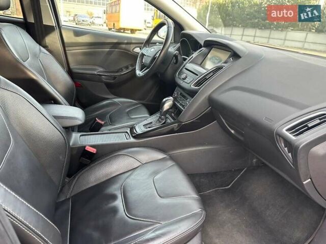 Красный Форд Фокус, объемом двигателя 1.5 л и пробегом 240 тыс. км за 9950 $, фото 34 на Automoto.ua