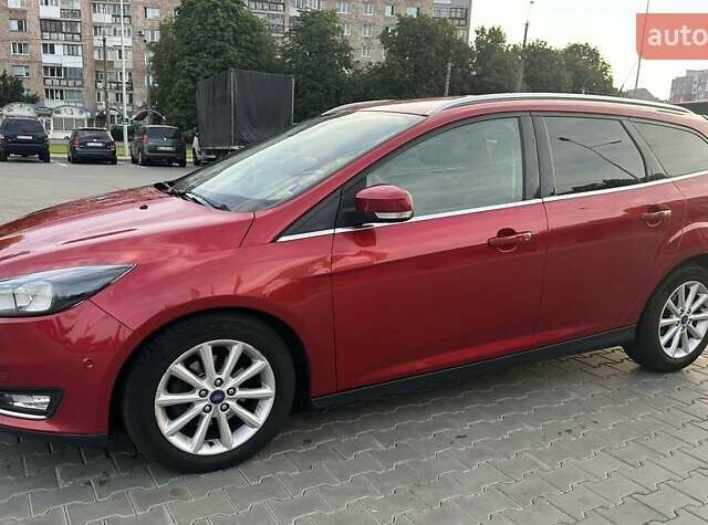 Красный Форд Фокус, объемом двигателя 1.5 л и пробегом 239 тыс. км за 10990 $, фото 3 на Automoto.ua