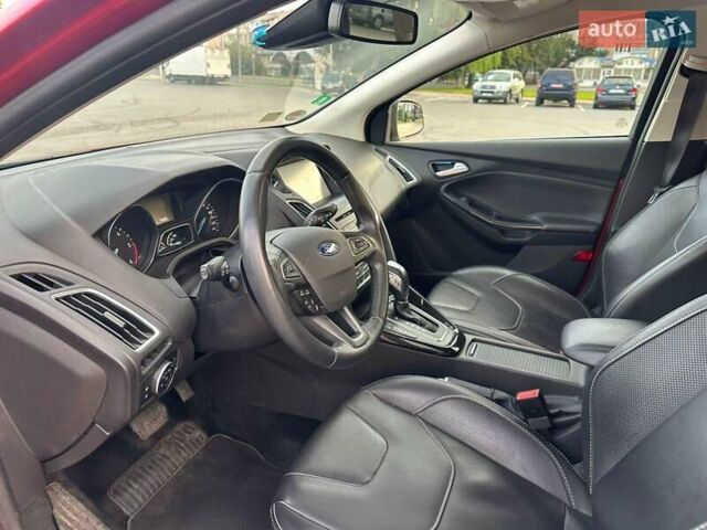 Красный Форд Фокус, объемом двигателя 1.5 л и пробегом 239 тыс. км за 10990 $, фото 6 на Automoto.ua