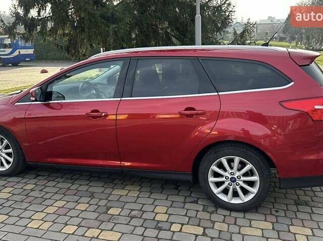 Красный Форд Фокус, объемом двигателя 1.5 л и пробегом 240 тыс. км за 9950 $, фото 6 на Automoto.ua