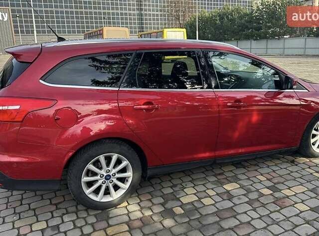 Красный Форд Фокус, объемом двигателя 1.5 л и пробегом 240 тыс. км за 9950 $, фото 26 на Automoto.ua