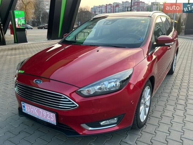 Красный Форд Фокус, объемом двигателя 1.5 л и пробегом 240 тыс. км за 9990 $, фото 4 на Automoto.ua