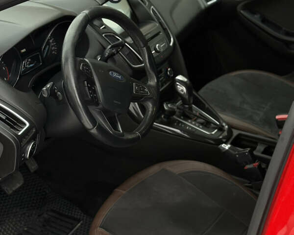 Червоний Форд Фокус, об'ємом двигуна 2 л та пробігом 280 тис. км за 10299 $, фото 20 на Automoto.ua