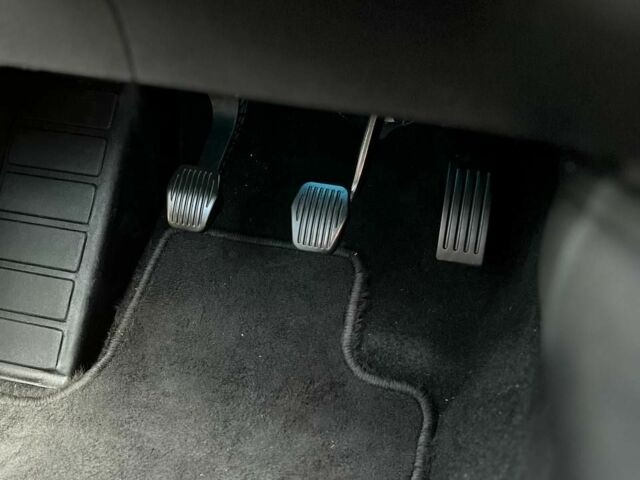 Красный Форд Фокус, объемом двигателя 0 л и пробегом 96 тыс. км за 14700 $, фото 14 на Automoto.ua