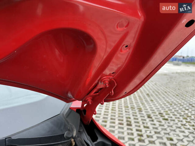 Красный Форд Фокус, объемом двигателя 1.5 л и пробегом 96 тыс. км за 14300 $, фото 43 на Automoto.ua