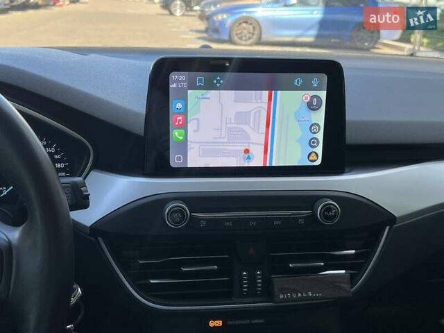 Красный Форд Фокус, объемом двигателя 1 л и пробегом 63 тыс. км за 15500 $, фото 23 на Automoto.ua