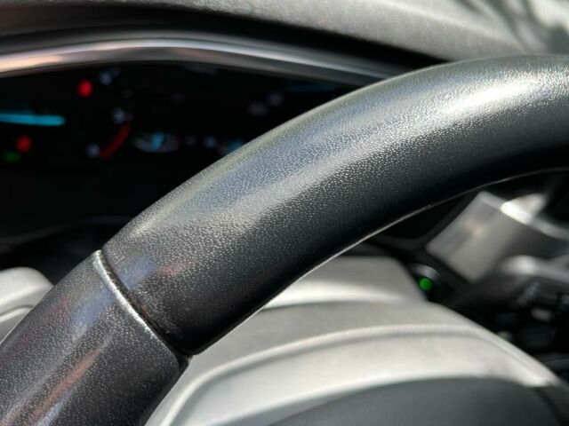 Красный Форд Фокус, объемом двигателя 0 л и пробегом 96 тыс. км за 14700 $, фото 9 на Automoto.ua