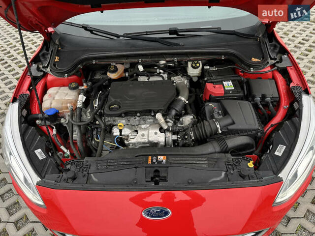Красный Форд Фокус, объемом двигателя 1.5 л и пробегом 96 тыс. км за 14300 $, фото 63 на Automoto.ua