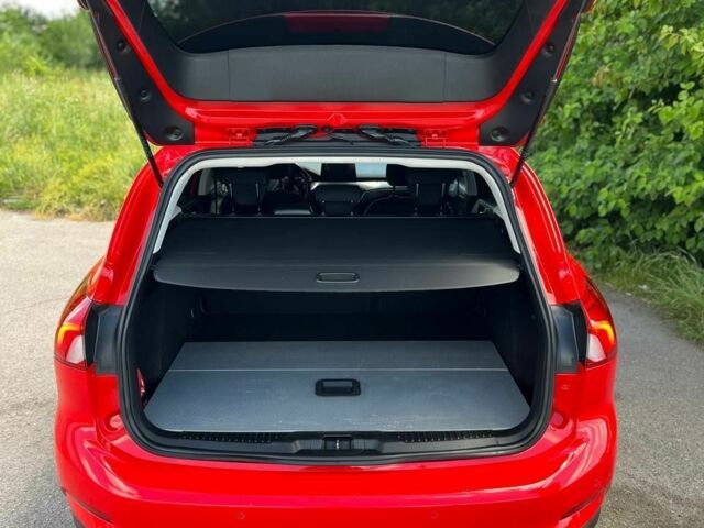 Красный Форд Фокус, объемом двигателя 0 л и пробегом 96 тыс. км за 14700 $, фото 18 на Automoto.ua