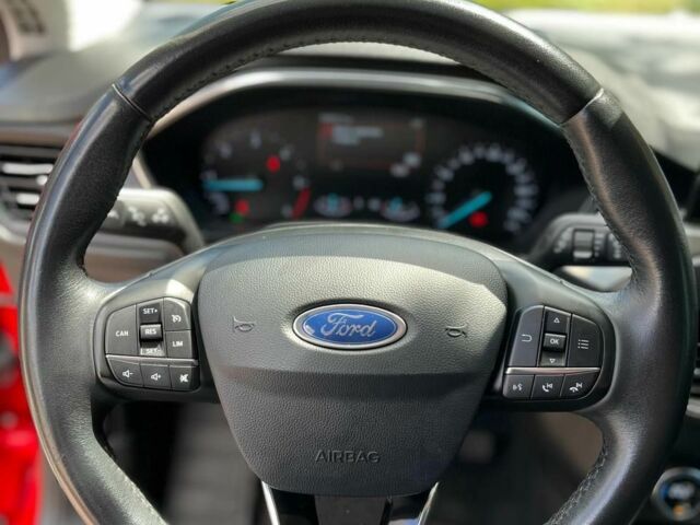 Красный Форд Фокус, объемом двигателя 0 л и пробегом 96 тыс. км за 14700 $, фото 8 на Automoto.ua