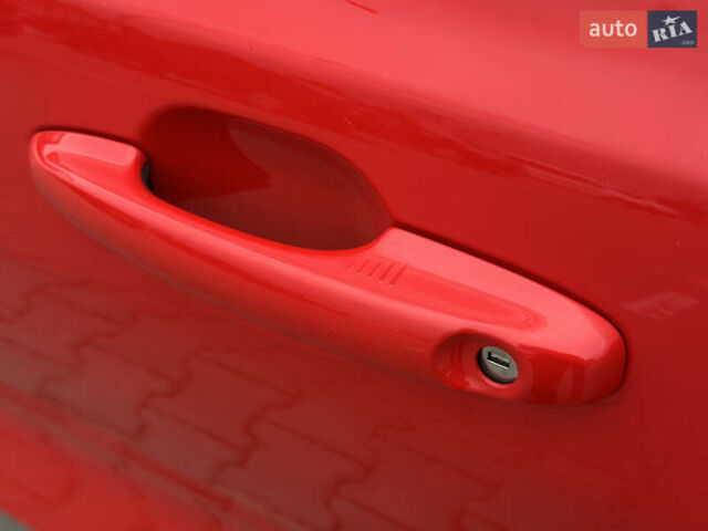 Красный Форд Фокус, объемом двигателя 1.5 л и пробегом 96 тыс. км за 14300 $, фото 8 на Automoto.ua