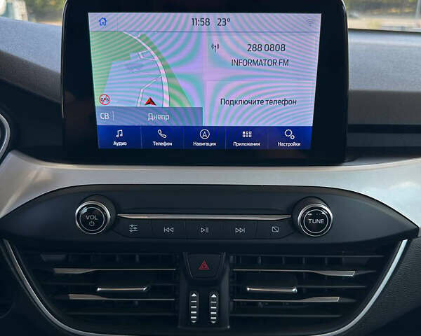 Красный Форд Фокус, объемом двигателя 1.5 л и пробегом 242 тыс. км за 12299 $, фото 19 на Automoto.ua