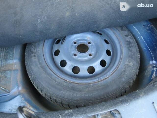 Форд Фокус, объемом двигателя 1.6 л и пробегом 205 тыс. км за 3800 $, фото 12 на Automoto.ua