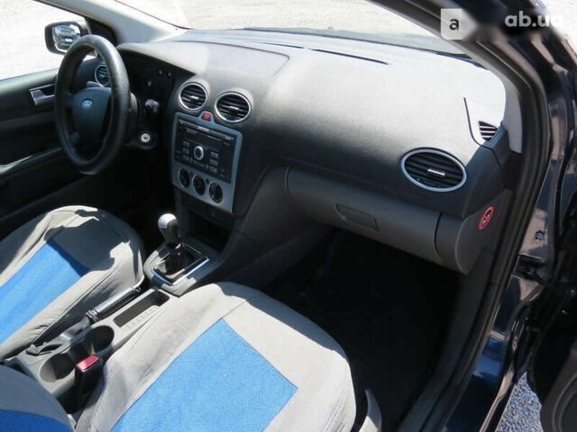 Форд Фокус, объемом двигателя 1.6 л и пробегом 205 тыс. км за 3800 $, фото 17 на Automoto.ua