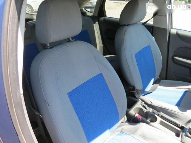 Форд Фокус, объемом двигателя 1.6 л и пробегом 205 тыс. км за 3800 $, фото 18 на Automoto.ua