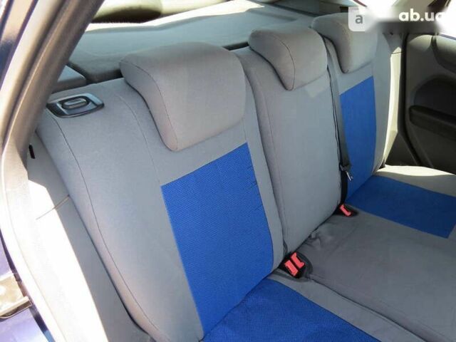 Форд Фокус, объемом двигателя 1.6 л и пробегом 205 тыс. км за 3800 $, фото 14 на Automoto.ua