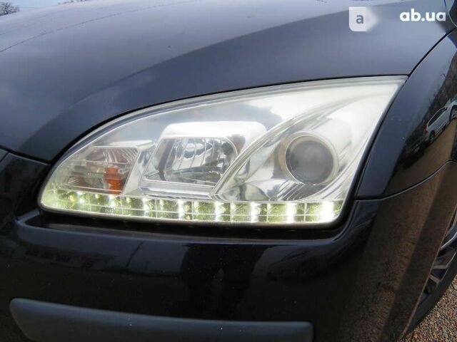 Форд Фокус, объемом двигателя 1.6 л и пробегом 195 тыс. км за 5300 $, фото 4 на Automoto.ua