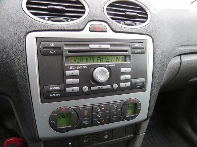 Форд Фокус, объемом двигателя 1.6 л и пробегом 195 тыс. км за 5300 $, фото 21 на Automoto.ua