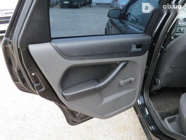 Форд Фокус, объемом двигателя 1.6 л и пробегом 195 тыс. км за 5300 $, фото 9 на Automoto.ua