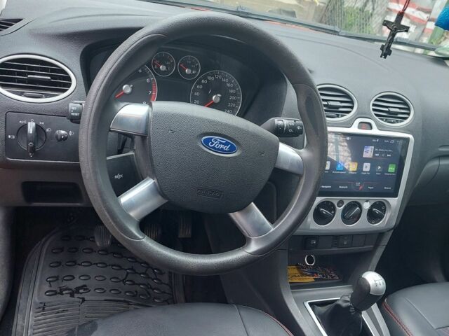 Форд Фокус, объемом двигателя 1.6 л и пробегом 221 тыс. км за 5000 $, фото 7 на Automoto.ua