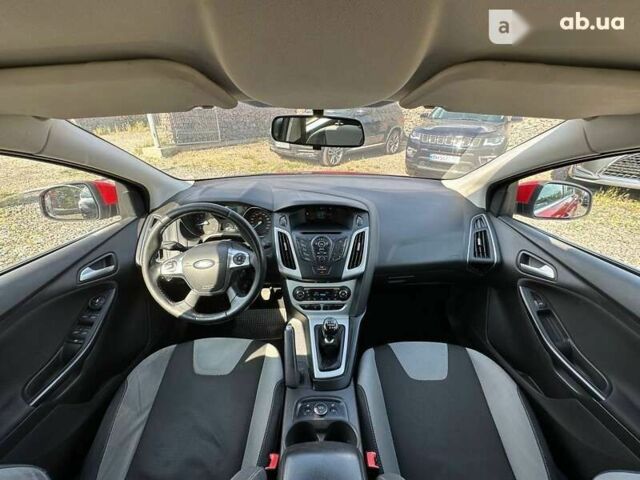 Форд Фокус, об'ємом двигуна 1 л та пробігом 209 тис. км за 6500 $, фото 26 на Automoto.ua