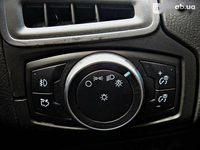 Форд Фокус 2016 в Черкассах на Automoto.ua Форд Фокус, объемом двигателя 2 л и пробегом 63 тыс. км за 9950 $, фото 9 на Automoto.ua