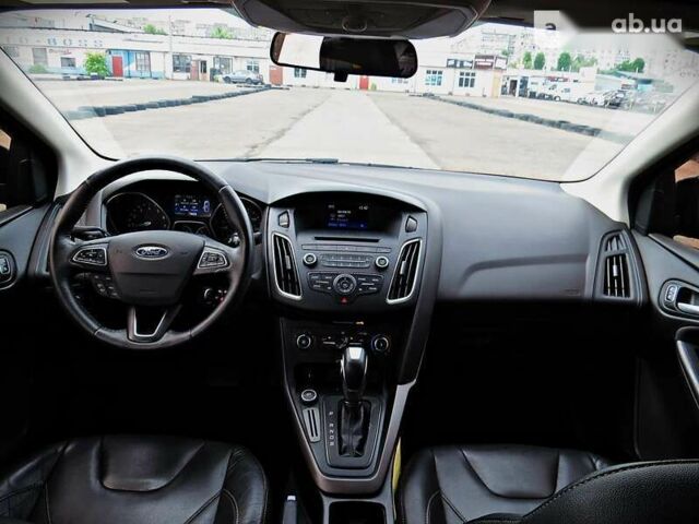 Форд Фокус 2016 в Черкассах на Automoto.ua Форд Фокус, объемом двигателя 2 л и пробегом 63 тыс. км за 9950 $, фото 15 на Automoto.ua
