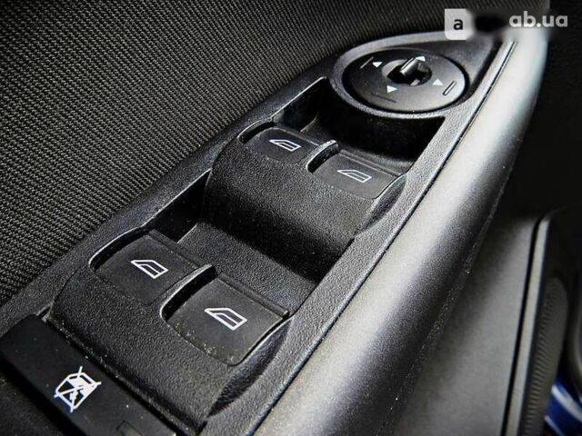 Форд Фокус 2016 в Черкассах на Automoto.ua Форд Фокус, объемом двигателя 2 л и пробегом 63 тыс. км за 9950 $, фото 6 на Automoto.ua