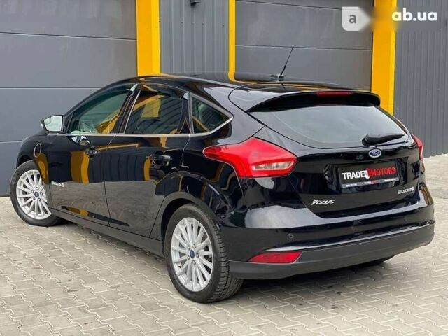 Форд Фокус 2016 в Киеве на Automoto.ua Форд Фокус, объемом двигателя 0 л и пробегом 63 тыс. км за 10000 $, фото 14 на Automoto.ua