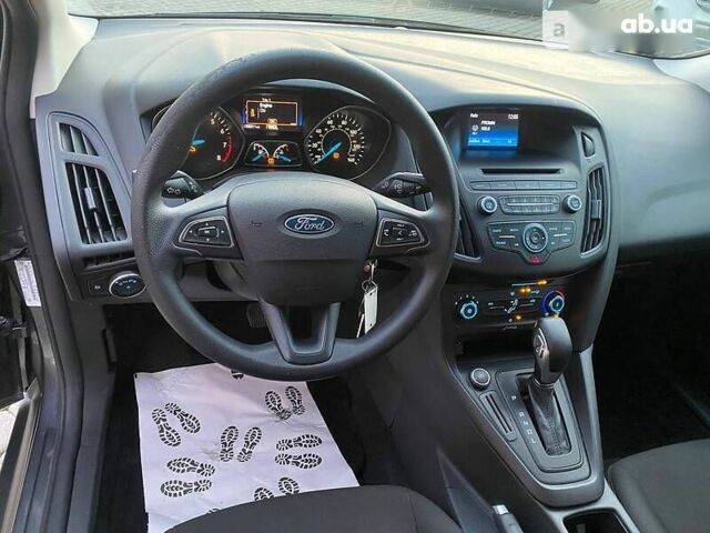 Форд Фокус, об'ємом двигуна 2 л та пробігом 90 тис. км за 9300 $, фото 7 на Automoto.ua