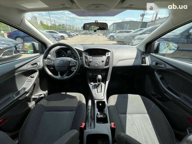 Форд Фокус, об'ємом двигуна 2 л та пробігом 99 тис. км за 10900 $, фото 29 на Automoto.ua