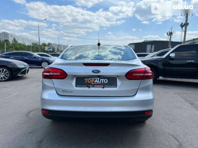 Форд Фокус, об'ємом двигуна 2 л та пробігом 99 тис. км за 10900 $, фото 7 на Automoto.ua