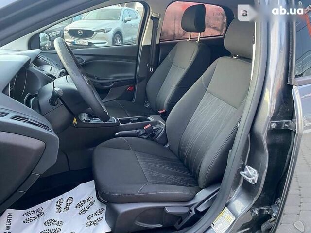 Форд Фокус, об'ємом двигуна 2 л та пробігом 90 тис. км за 9300 $, фото 15 на Automoto.ua