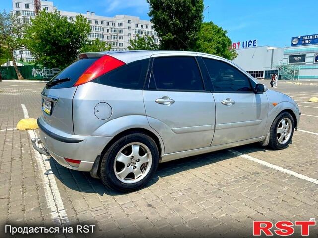 Форд Фокус, объемом двигателя 1.6 л и пробегом 262 тыс. км за 3200 $, фото 5 на Automoto.ua